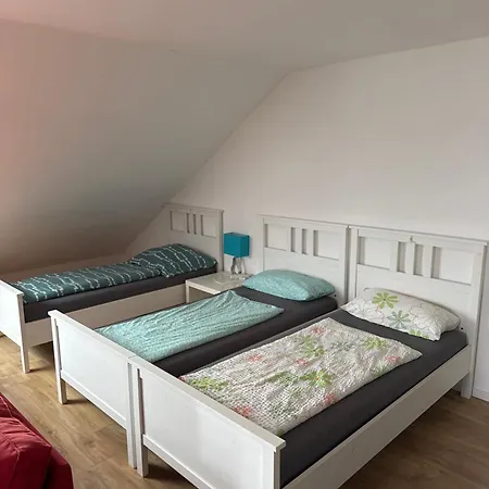 Neu Renovierte 2 Zimmer Wohnung Gaedheim Exterior photo